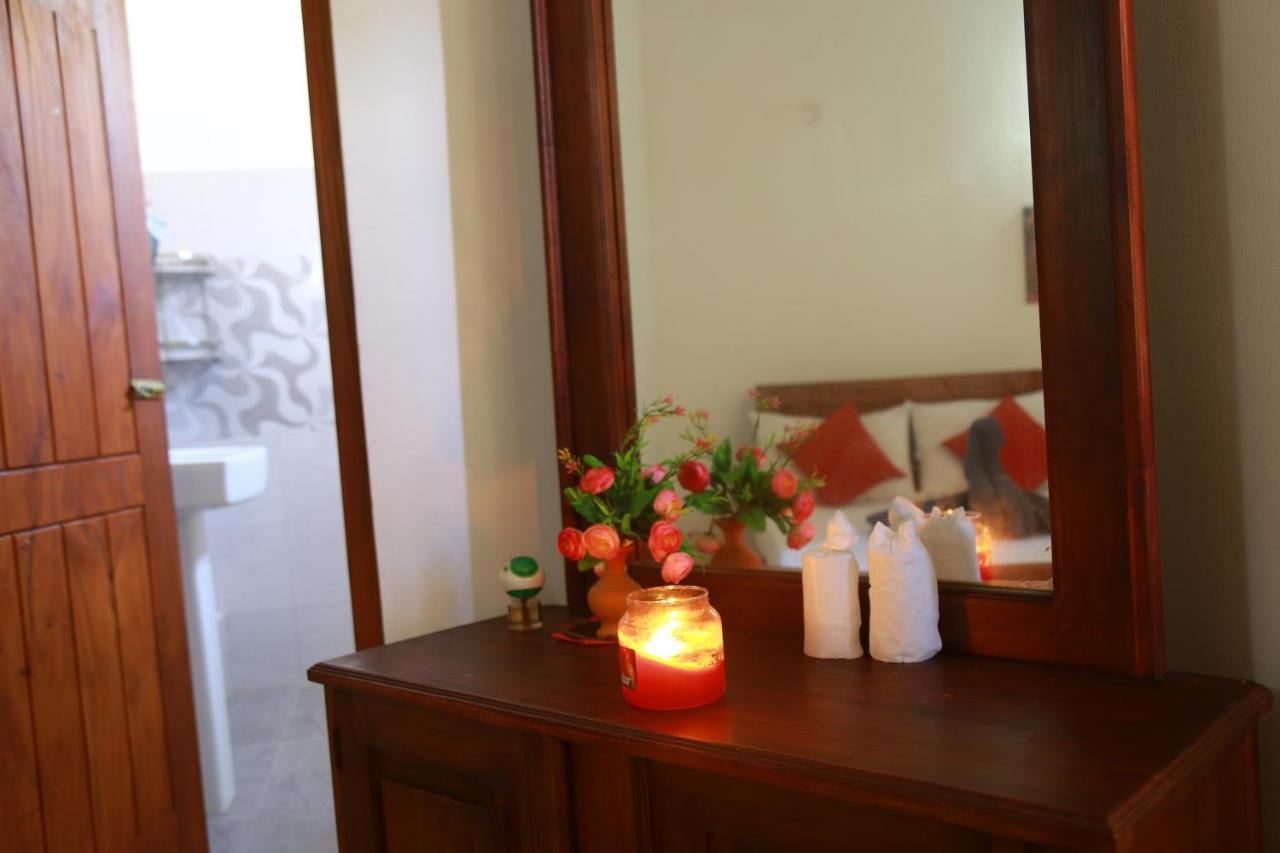 Residence Chanty Hikkaduwa Buitenkant foto